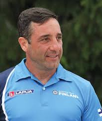 NUORI JA MENESTYNYT PRACTICAL- AMPUJA