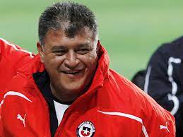 Jun 29, 2021 · ahora fue el ex futbolista y entrenador de la selección chilena, claudio borghi, quien se refirió al mismo tema en el programa todos somos técnicos de tnt sports. Seleccion Chilena Claudio Borghi Continua Cerrandole Las Puertas A Jhonny Herrera Seleccion Chilena Todas Las Noticias Del Deporte