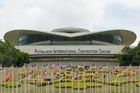 Putrajaya international convention centre (picc) is malaysia's premier meeting and convention venue. Datei Putrajaya Malaysia Picc 01 Jpg Reisefuhrer Auf Wikivoyage