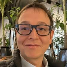 Jonathan Weisberg's Instagram, Twitter & Facebook