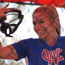 Taylor Hardin (@taylorhardinn)