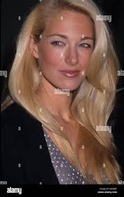 Irwin elaine hi-res stock photography and images