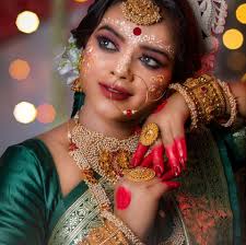 make your day special with Debashree's makeover