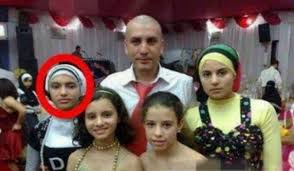 Maybe you would like to learn more about one of these? ÙƒØ§Ø±Ù…Ù† Ø³Ù„ÙŠÙ…Ø§Ù† Ø¨Ø§Ù„Ø­Ø¬Ø§Ø¨ ÙÙŠ ØµÙˆØ±Ø© Ù†Ø§Ø¯Ø±Ø© Ù„Ù‡Ø§ Ù‚Ø¨Ù„ Ø§Ù„Ø´Ù‡Ø±Ø© Ø´Ø§Ù‡Ø¯