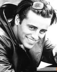 Matt leblanc, uno de los actores favoritos de la serie friends por su papel de joey, reveló durante el nuevo capítulo de reunión que tuvo un casting final bastante accidentado y que, probablemente. Matt Le Blanc Photo He S Very Hot In 2021 Matt Leblanc Joey Friends Matt Leblanc Young
