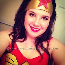 Merhaba!bu videomda robloxtaki yeni gelen wonder woman eventinin görevlerini nasıl yapılıcağını gösterdim.güzel bir video oldu beğendiysen like atabilir. 50 Fiercely Fabulous Homemade Wonder Woman Costumes