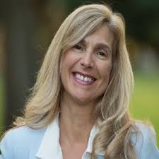 Top Real Estate Agents & Realtors in Island County, WA for 2024 (Verified) 