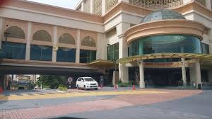 Sunway pyramid is a shopping mall located in bandar sunway, subang jaya, selangor which was developed by sunway group. Parking Entry C Sunway Lagoon Youtube
