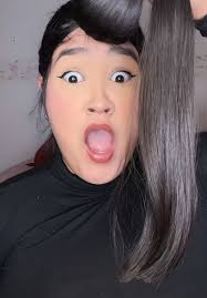 Mary Criado's Instagram, Twitter & Facebook