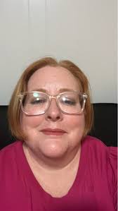 Blonde's emotional response to sister's news at work