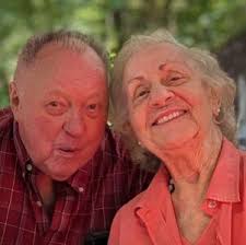 Mr., Mrs. Sylvester Moon Jr. observe 50th anniversary