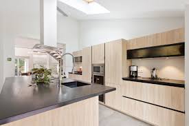 Bidart Maison Renovee D Environ 200 M Sur Un Jardin De 1700 M Expose Sud Ref Barnes M546 Home Kitchen Home Decor