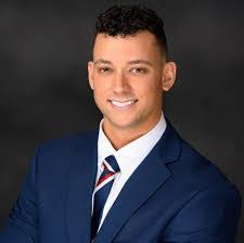 Michael Raimondo's Instagram, Twitter & Facebook