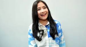 Maybe you would like to learn more about one of these? Akhirnya Prilly Latuconsina Berbagi Foto Syuting Ggs Returns Entertainment Fimela Com