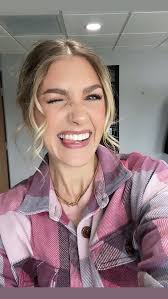 Taryn Lee 🦋 (@tarynbofficial) • Instagram photos and videos