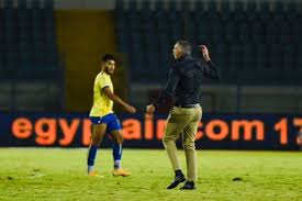 «مستر كارتيرون حضرتك عايز إيه؟! Ly5hslfqz0wbam