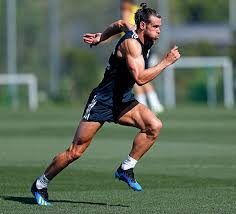 Real Madrid Training Session Photos Real Madrid Cf Real Madrid Training Gareth Bale Usa Soccer Women