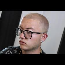 Would like to introduce and officially welcome the newest member of the  squad. @noabladed, welcome to the team Brodie, if y'all could give my guy a  follow he's coming up in the