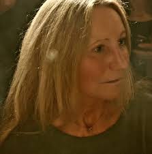 Alison Ruggles's Instagram, Twitter & Facebook