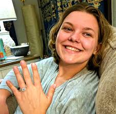 Entering my fiancée era 💍✨