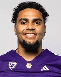 Quinton Moore's Instagram, Twitter & Facebook