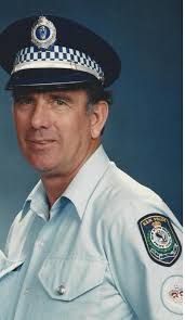 DENNIS TICHENOR HAS DIED SUNDAY REGISTER GUARD