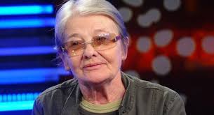 A fiút sajnos sok etnikai atrocitás érte itthon, ezért idősebb. Torocsik Mari Gazdag Eletet Kaptam 24 Hu