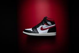 Nike Air Jordan 1 Retro High Og Black White Red Air Jordan 1 Retro High Og Gym Red 555088 061 2019 In 2020 Air Jordans Jordan 1 Retro High Jordan 1