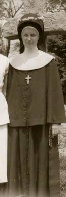 Pin By Anna Ziegler Haas On Nuns Holy Family Bride Of Christ Catholic Orders
