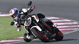 The ktm 1290 super adventure is a young species. 2017 Ktm 1290 Super Duke R First Ride 10 Fast Facts
