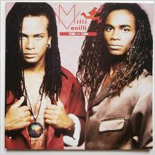 O álbum de estreia da dupla alcançou altas vendas internacionalmente e os premiou com um grammy de melhor artista estreante em 1990. Milli Vanilli 2 X 2 2lp Milli Vanilli Amazon Com Music