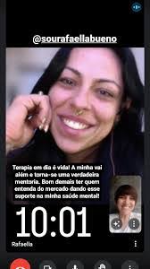 Anny Brito's Instagram, Twitter & Facebook