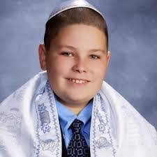 Drew Eisen's Instagram, Twitter & Facebook