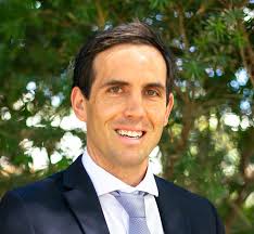 Caring, Connected Online Learning