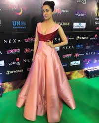 Shraddha Kapoor Pink Gown Dress Entertainmentmesh Watch the latest video from shraddha kapoor (@shraddhakapoor). shraddha kapoor pink gown dress
