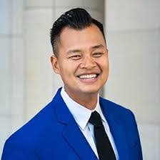 Cindy Mowery's Instagram, Twitter & Facebook