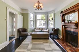 Modern living room design gets more multifunctional and needs to be ergonomic. Arranging Furniture In An Odd Shape Living Room With Fireplace