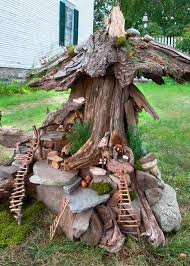 Gefunden Bei Fairy House Tour Der Grossten Fairy Houses Veranstaltung Der Welt 39 Fairy Gefunden House Feengarten Diy Feengarten Marchen Garten