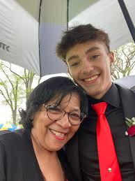 Been living in Bedford 30 years and I don't recall seeing this beauty so  close to home. ♥️