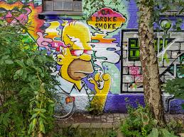 Wolne miasto christiania (freetown christiania) to miejsce niemal w centrum kopenhagi w położonej na wyspie. Wolne Miasto Christiania Zupelnie Inna Kopenhaga Ja Mowie To