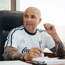 Reniero casi abre el marcador. Jorge Sampaoli Photos Facebook