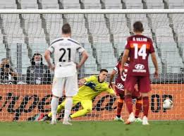 La gazzetta dello sport ha pubblicato la moviola del match; Serie A Rivivi La Moviola D Ambrosio Giu In Area Proteste Inter Rigori Per Milan Roma E Napoli Serie A Calciomercato Com
