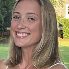 Stephanie Cosgrove's Instagram, Twitter & Facebook