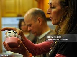 371 Karen Richardson Stock Photos, High-Res Pictures, and Images