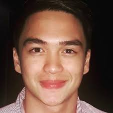 Dominic karl manalo roque is a filipino actor and model. Dominic Roque Babae Ang Dahilan Ng 3 Linggong Bakasyon Sa New York Pinoy Parazzi