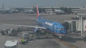This aircraft reflects an upgraded interior featuring main cabin. Video Sun Country Airlines Boeing 737 800 First Class Seat 2d Modhop Com