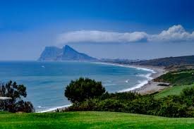 Här kan man hyra stuga och kajak, bada i sjön eller i vårt varma spabad. Mit Dem Fahrrad Nach Gibraltar Einmalige Radtour Zum Affenfelsen Aldiana Memories