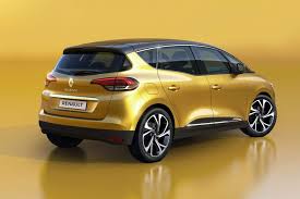 Selon renault, ses feux arrière en forme de boomerang, constituent un grand rideau de lumière. Grand Scenic 4 Essai Et Avis Du Nouveau Monospace 7 Places De Renault