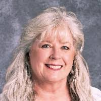 Vicki Woodward's Instagram, Twitter & Facebook