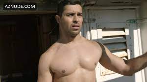 WILMER VALDERRAMA Nude - AZNude Men